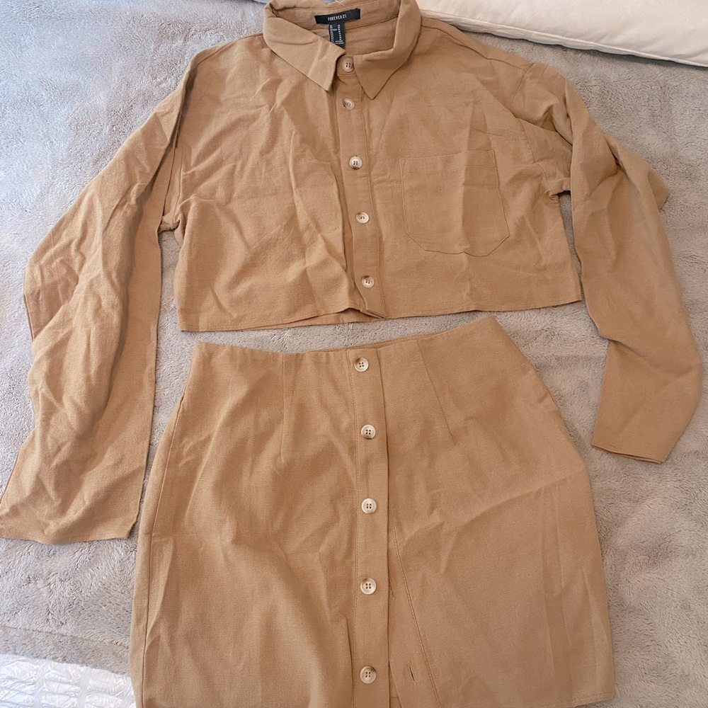 Forever 21 two piece outfit